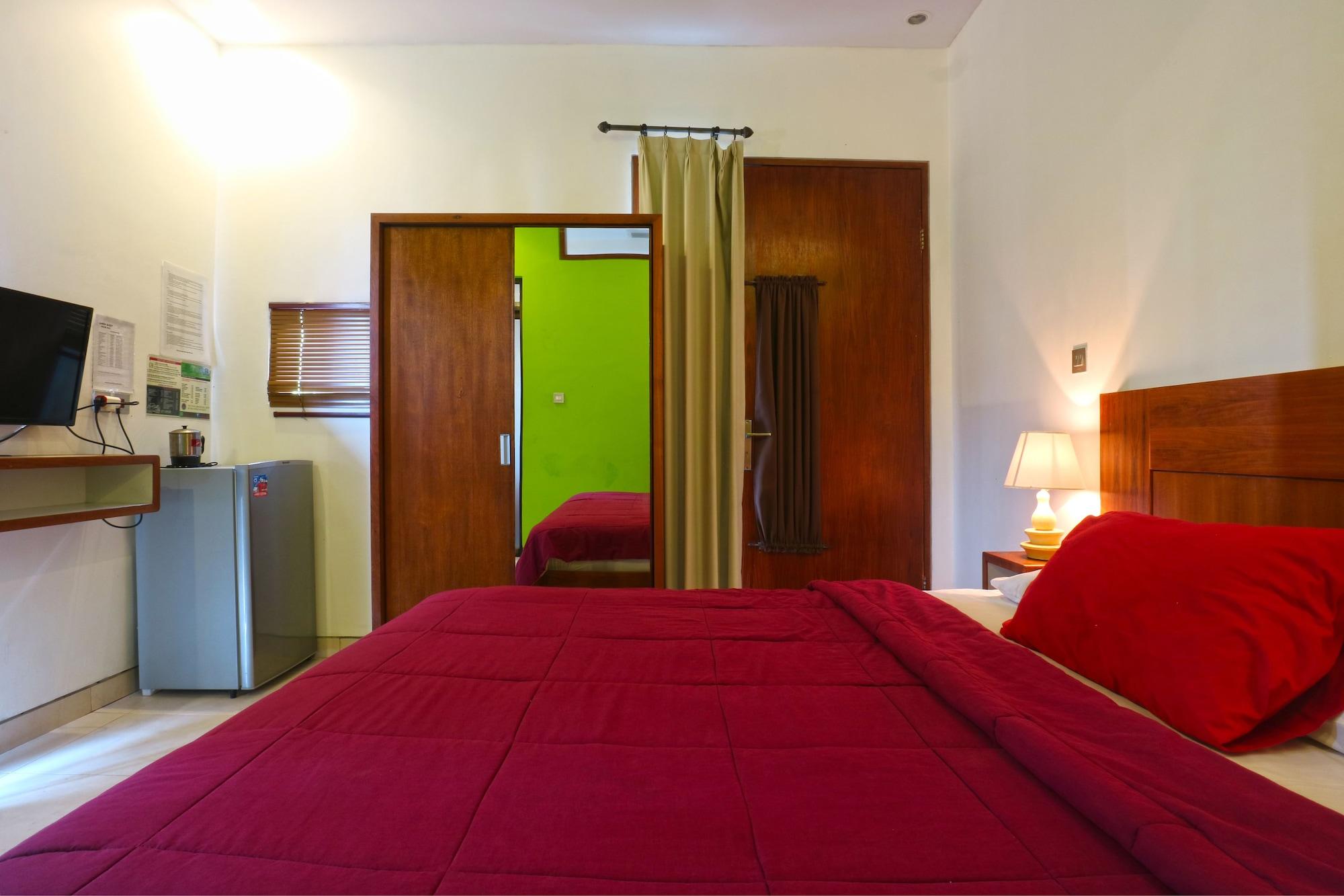 Saren Guest House Canggu Екстериор снимка