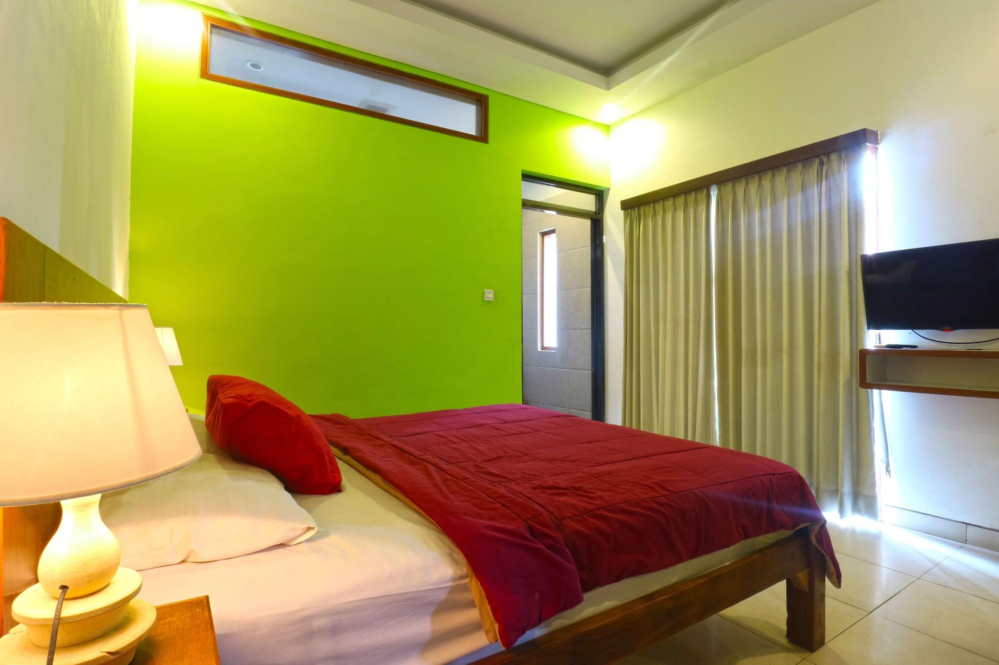 Saren Guest House Canggu Екстериор снимка