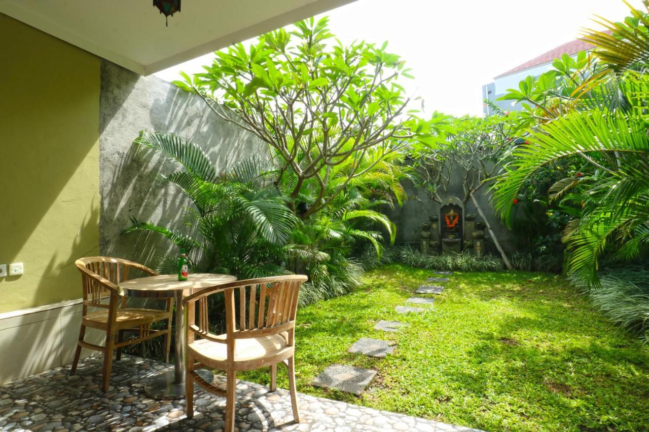 Saren Guest House Canggu Екстериор снимка