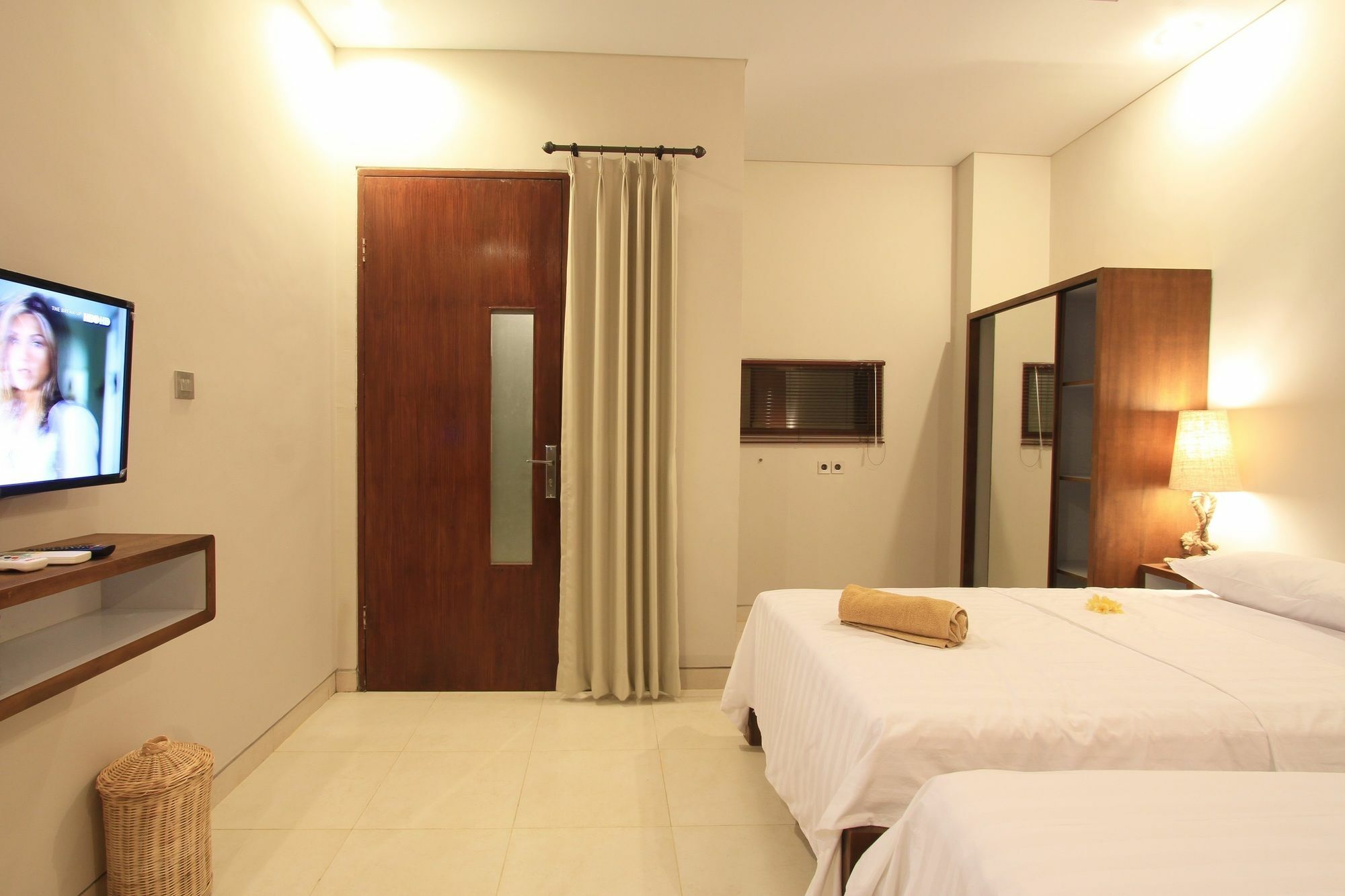 Saren Guest House Canggu Екстериор снимка